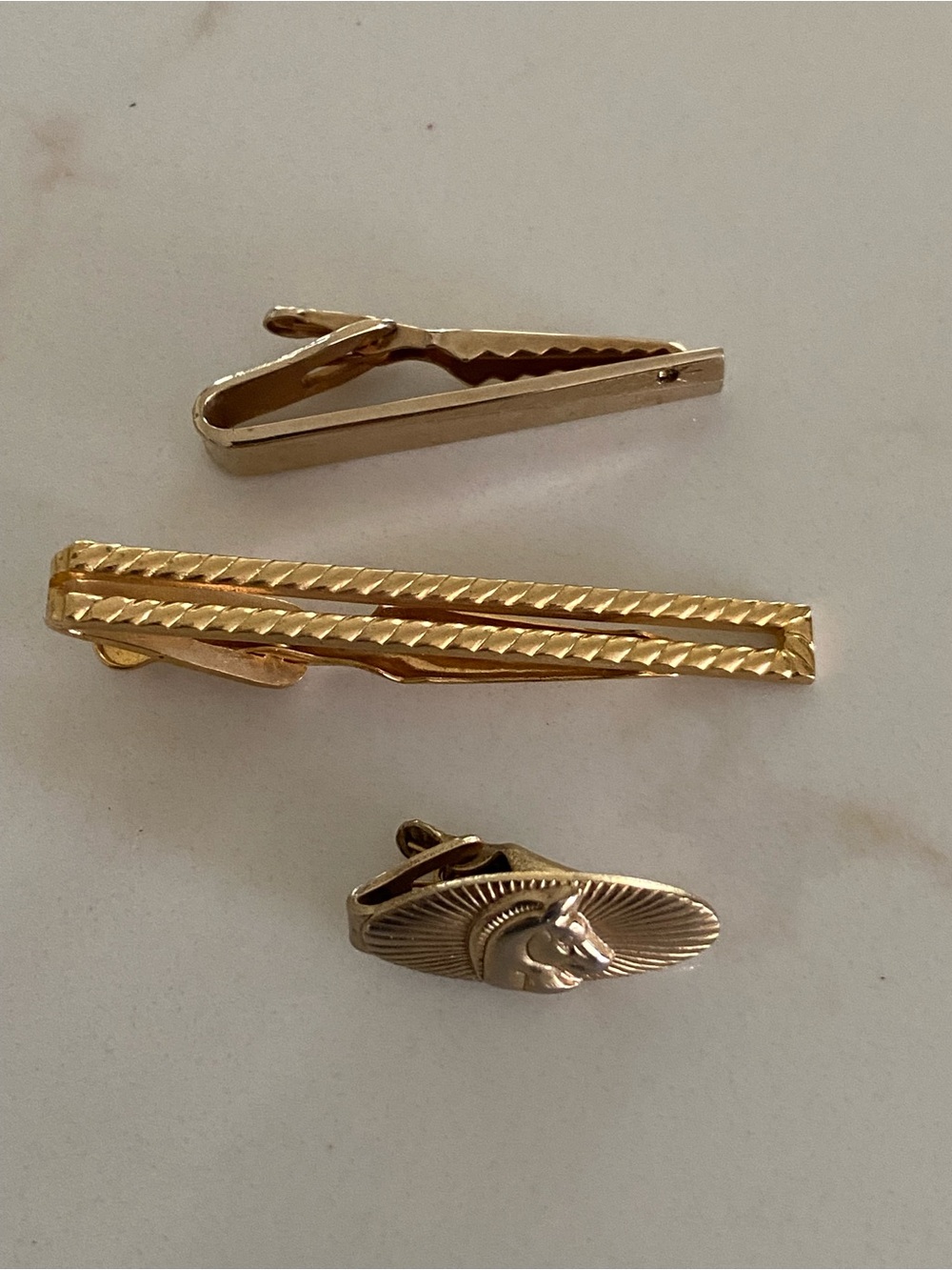 Men Accessories Subcategory Identification